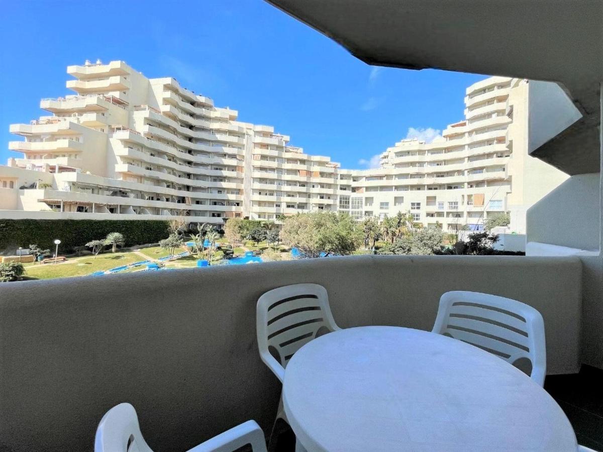 Belvilla By Oyo Apartment In Benalma¡Dena Benalmádena Exterior photo